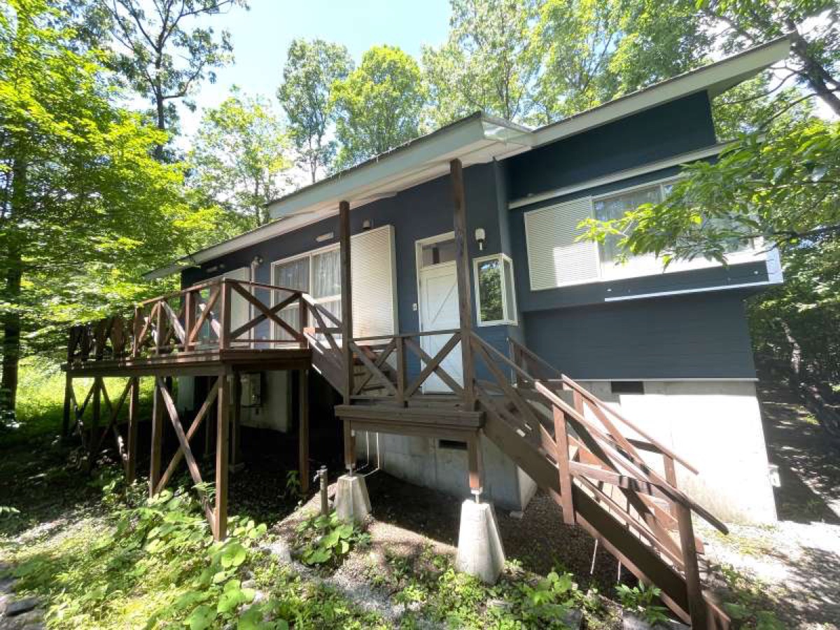 Property Photo 1