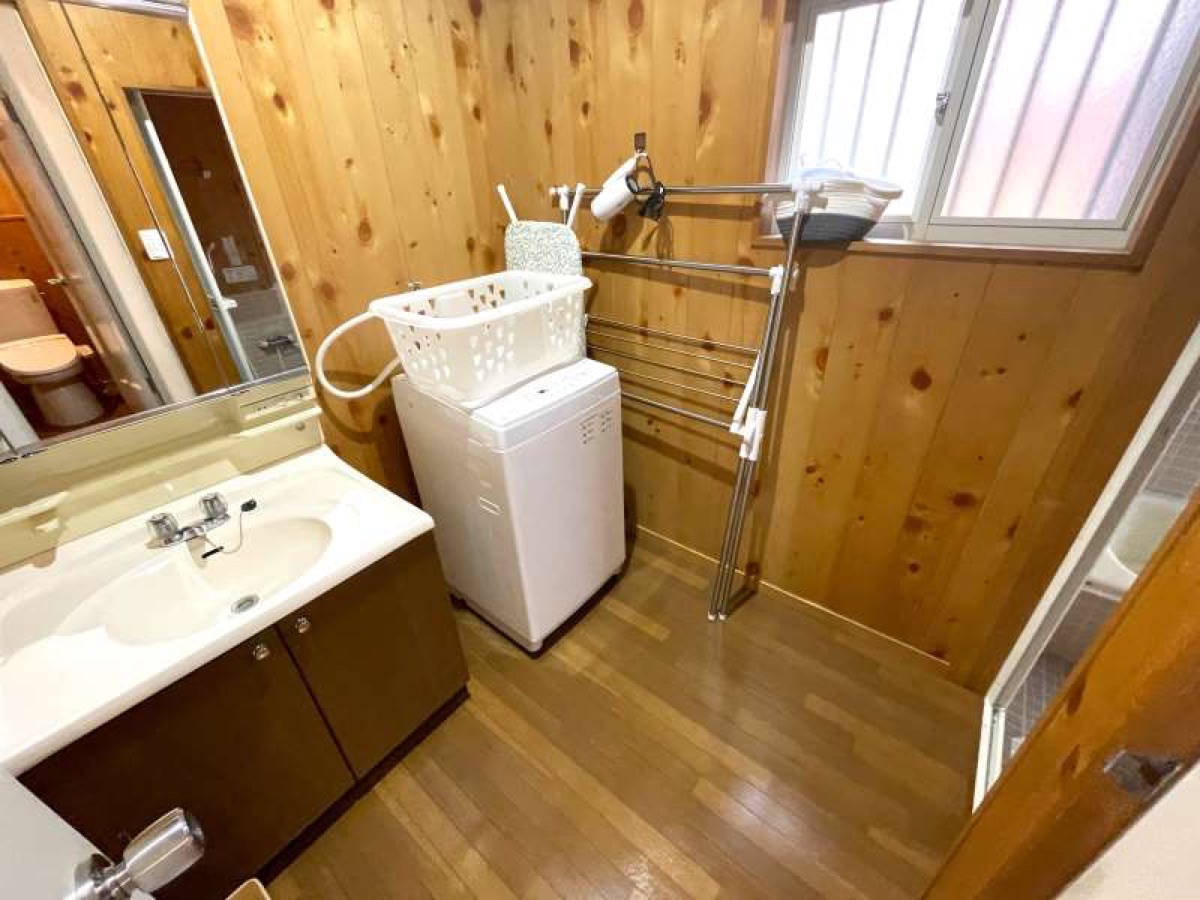 Property Photo 8