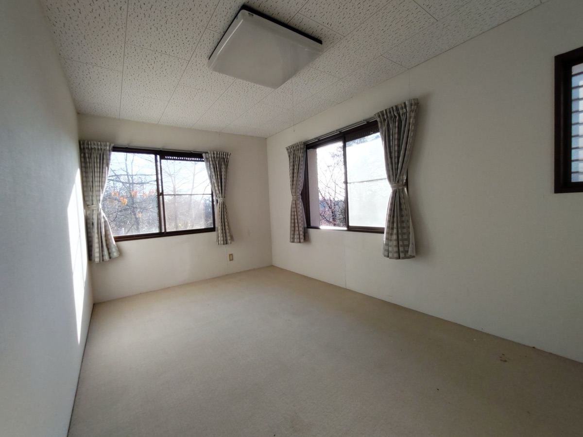 Property Photo 18