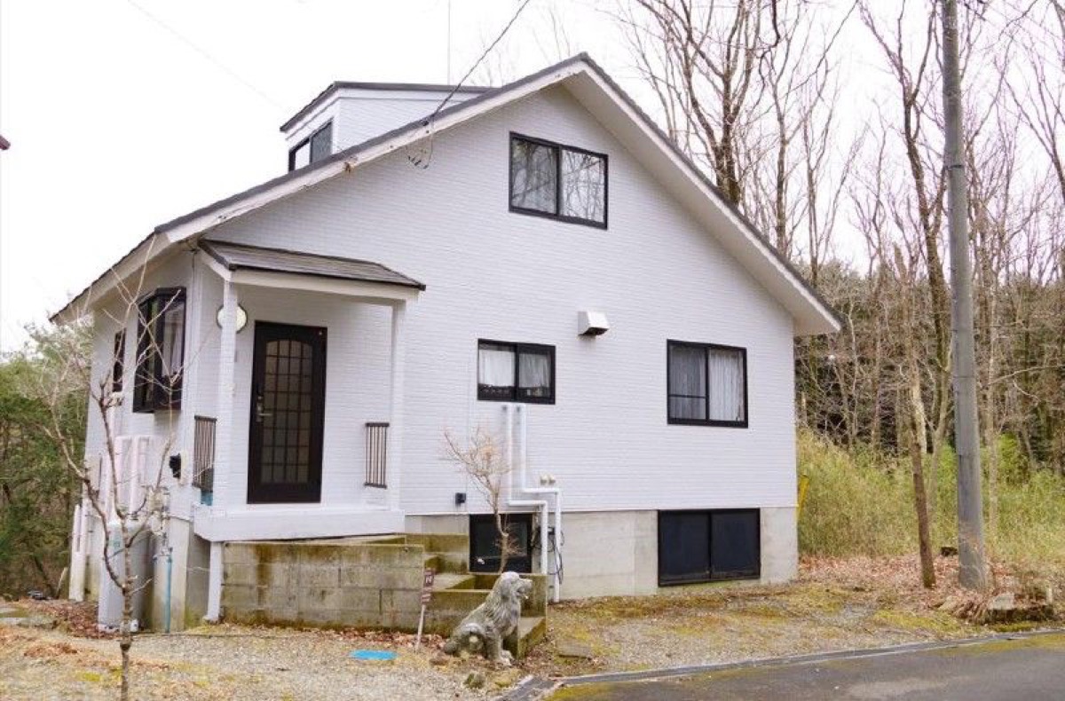 Property Photo 1