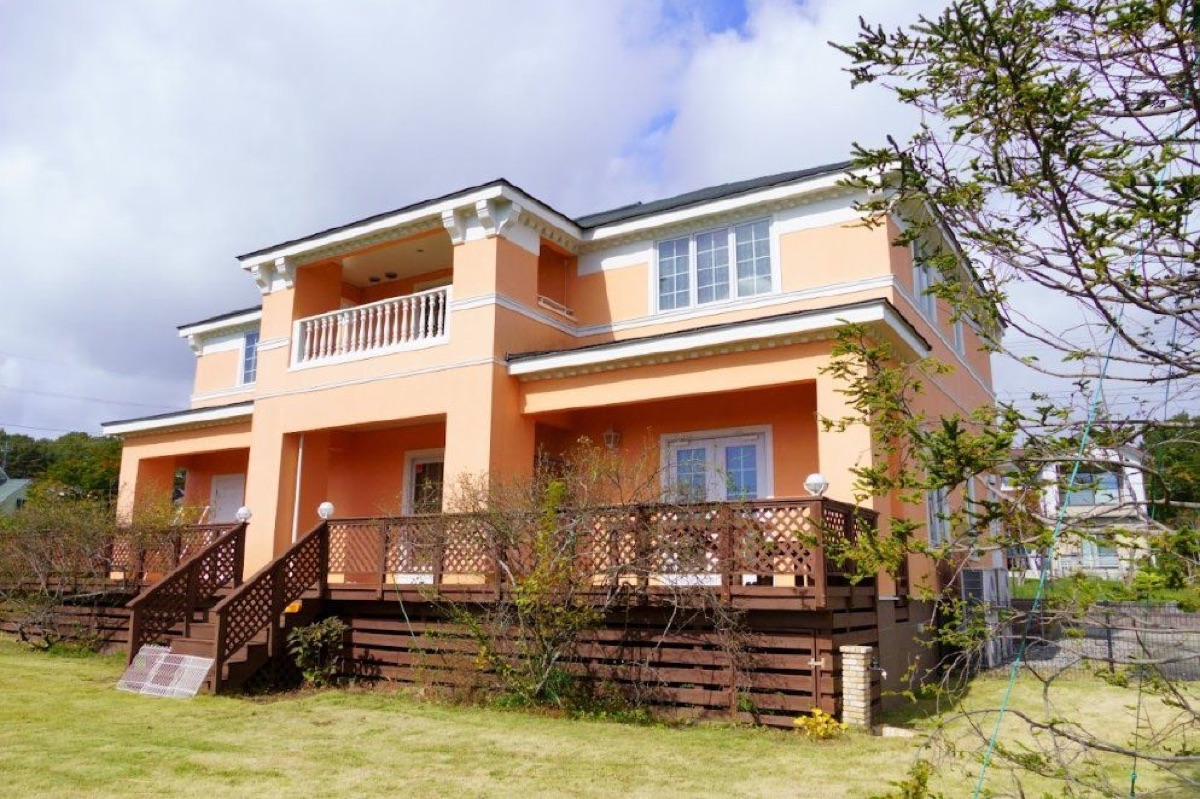 Property Photo 1