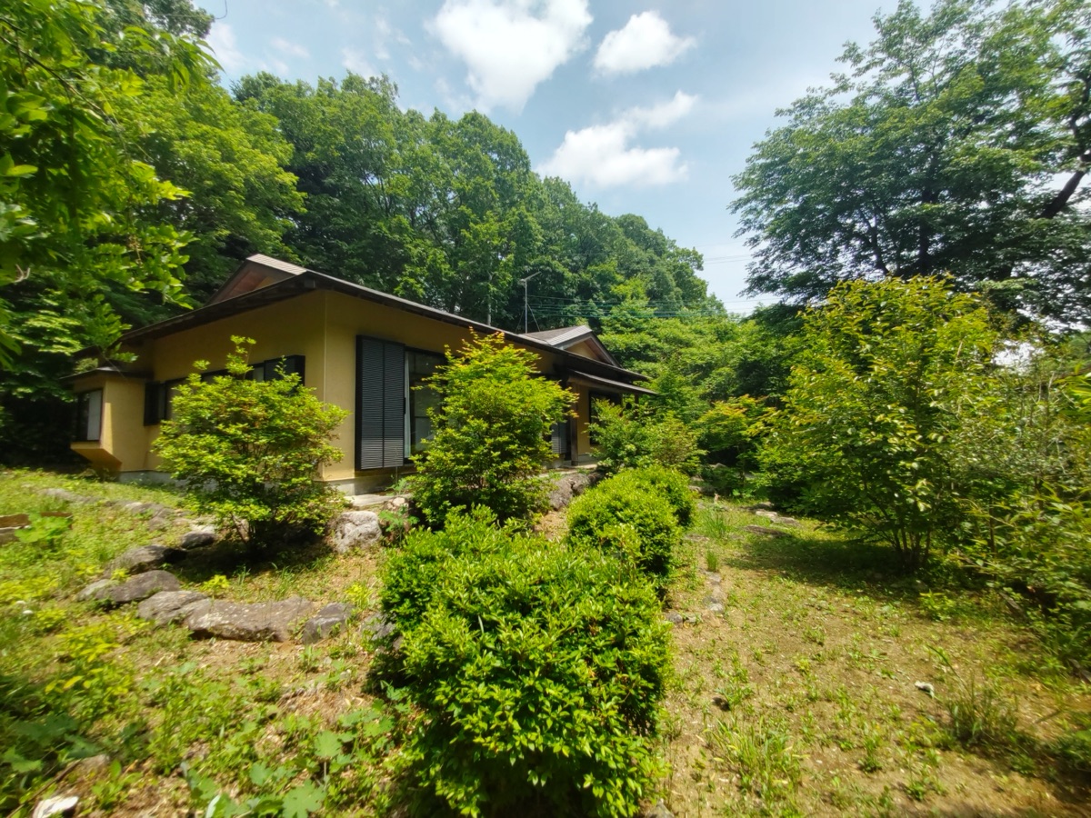 Property Photo 1